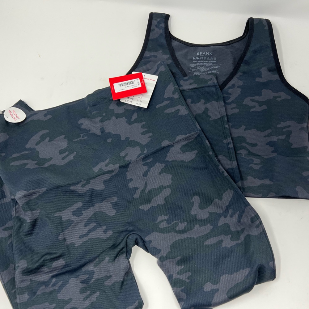 Spanx LAMN crop top and crop leggings set
